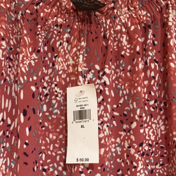 Banana Republic Knit Flounce Shift Dress - Picture 5 of 9